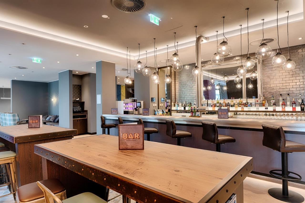 Premier Inn Hamburg City Klostertor Luaran gambar
