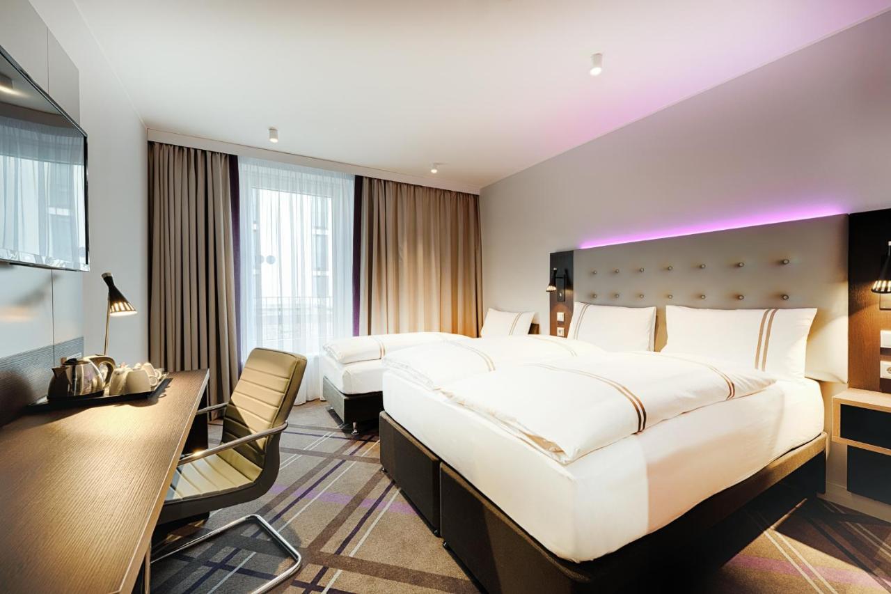 Premier Inn Hamburg City Klostertor Luaran gambar