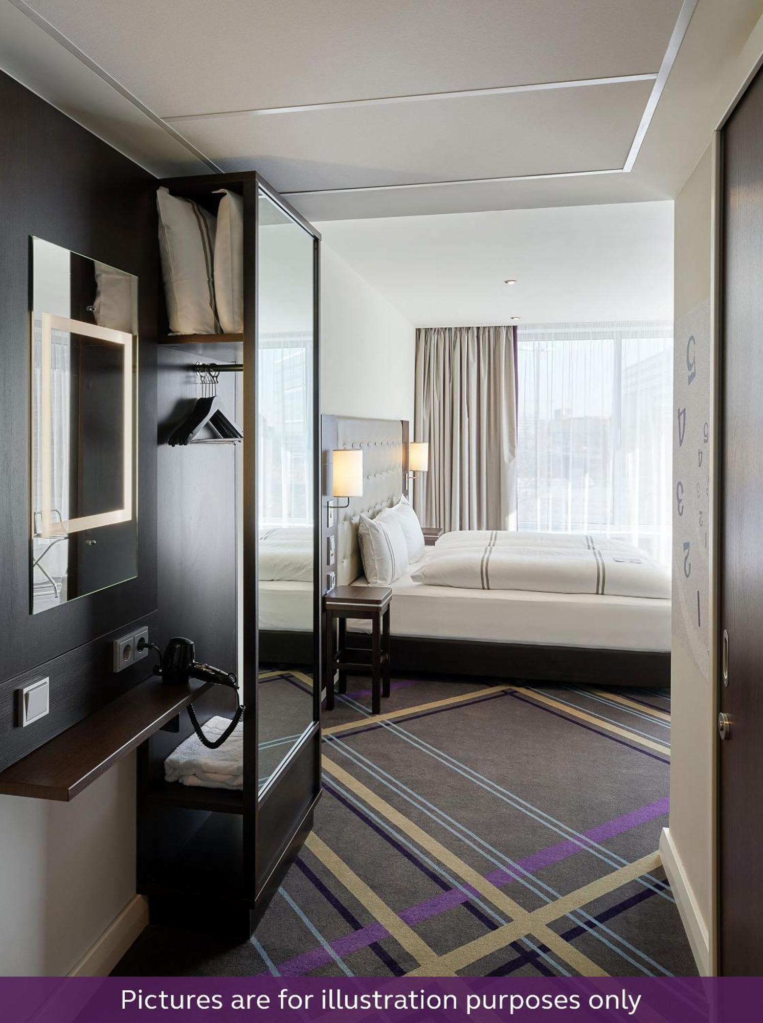 Premier Inn Hamburg City Klostertor Luaran gambar